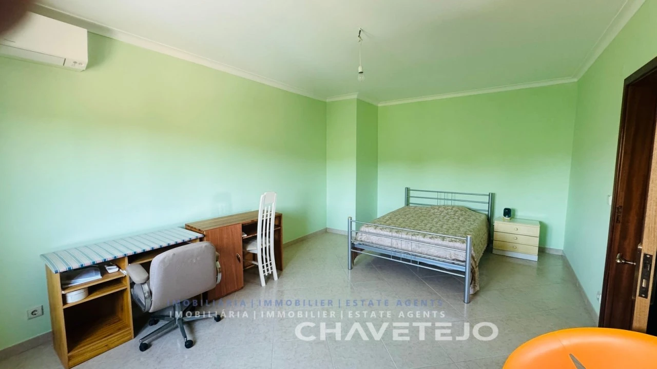Moradia T4 para Venda em Areias e Pias Foto 33