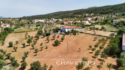 Moradia T4 para Venda em Areias e Pias