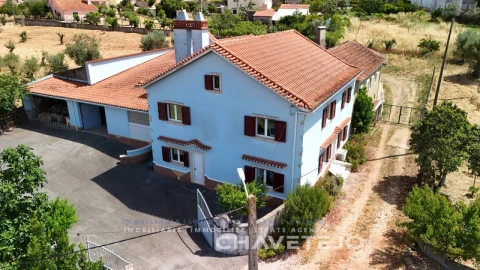 Moradia T4 para Venda em Areias e Pias