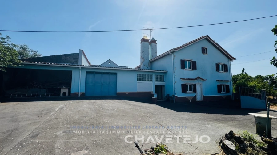 Moradia T4 para Venda em Areias e Pias Foto 4