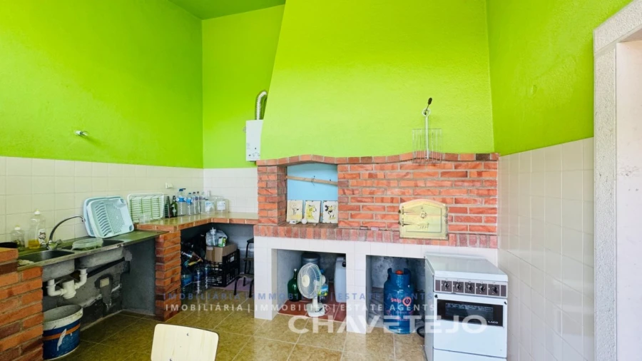 Moradia T4 para Venda em Areias e Pias Foto 40
