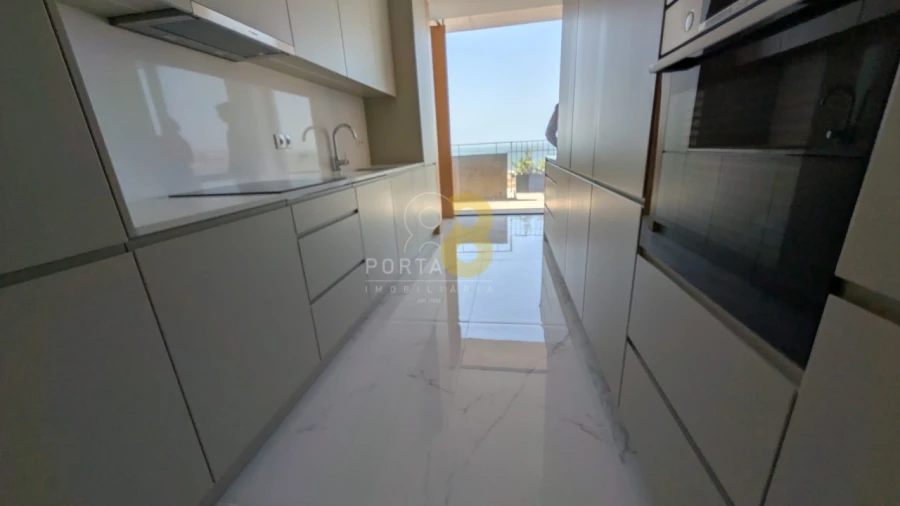 Apartamento T3 para Venda em Canidelo Foto 6