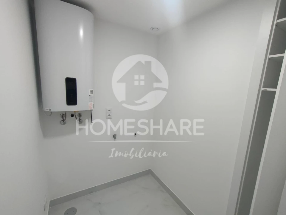 Apartamento T1 para Venda em Ermesinde Foto 14