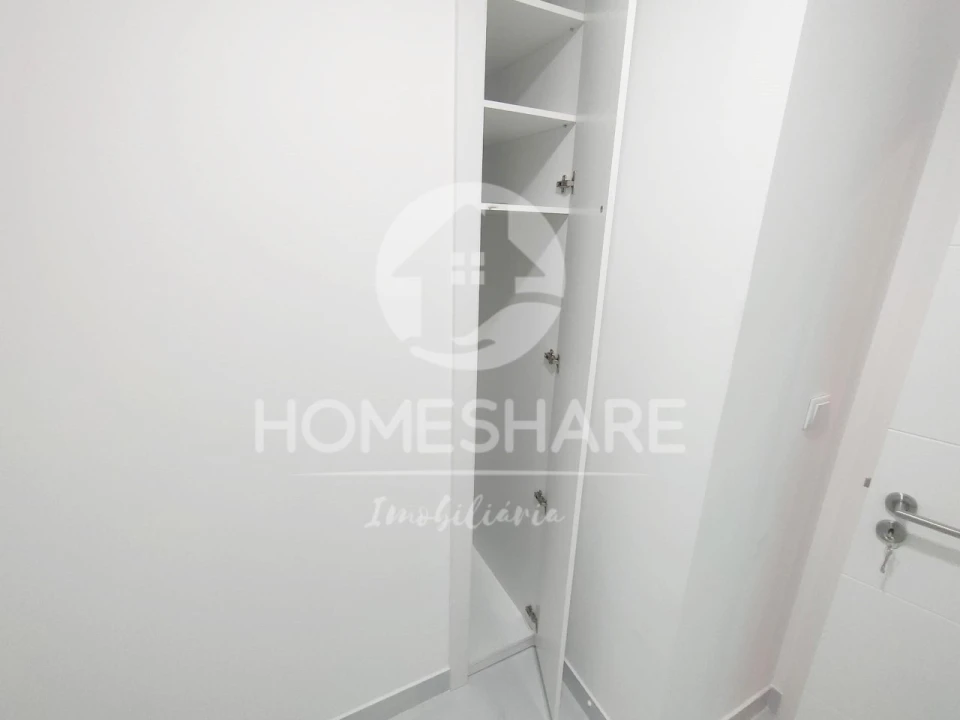 Apartamento T1 para Venda em Ermesinde Foto 15