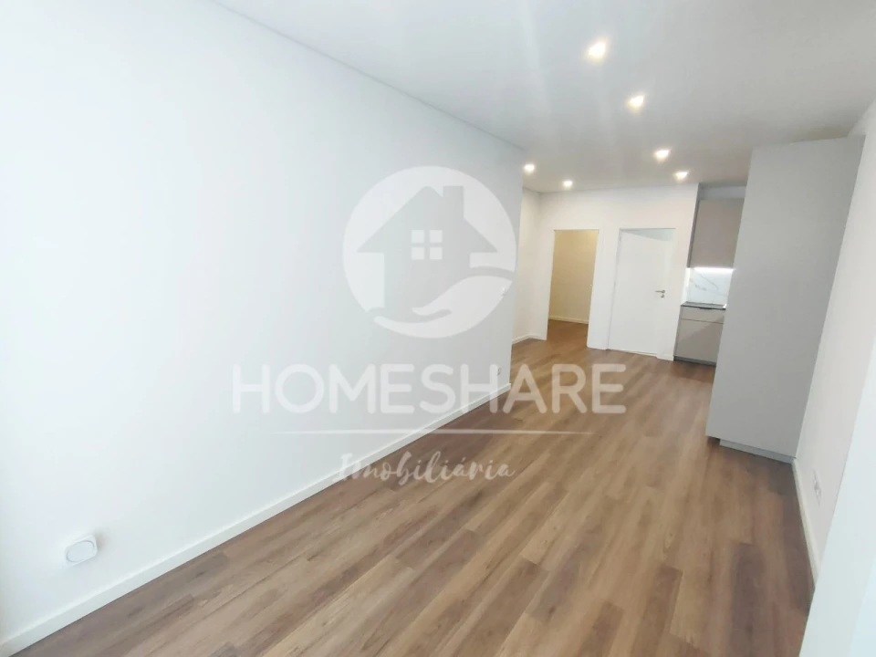 Apartamento T1 para Venda em Ermesinde Foto 6