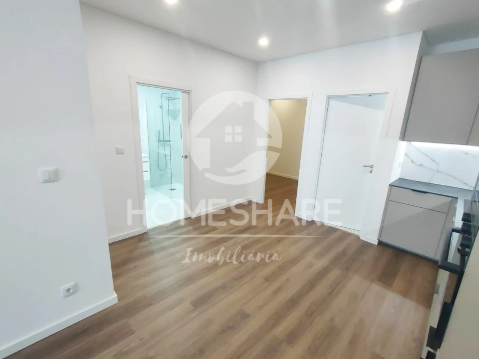 Apartamento T1 para Venda em Ermesinde Foto 5