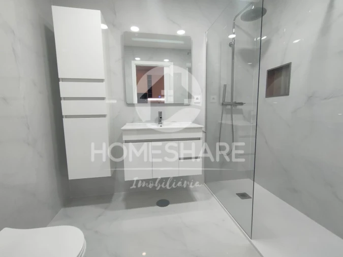 Apartamento T1 para Venda em Ermesinde Foto 7