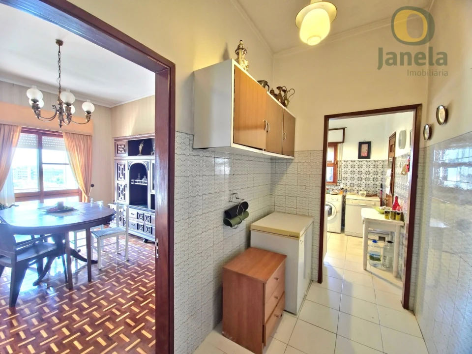 Apartamento T5 para Venda em Faro (Sé e São Pedro) Foto 13
