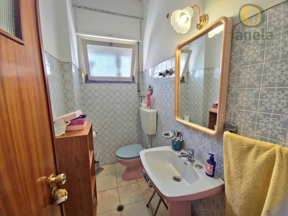 Apartamento T5 para Venda em Faro (Sé e São Pedro) Foto 28