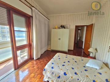 Apartamento T5 para Venda em Faro (Sé e São Pedro)
