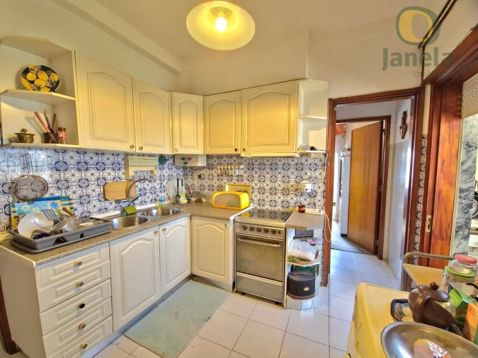 Apartamento T5 para Venda em Faro (Sé e São Pedro) Foto 9