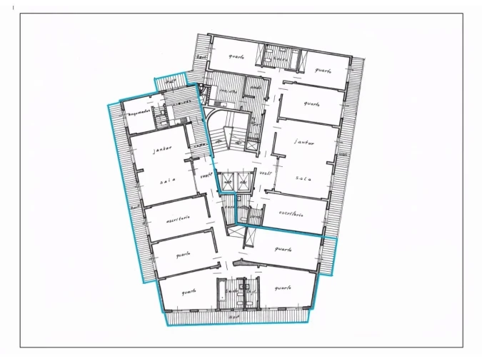 Apartamento T5 para Venda em Faro (Sé e São Pedro) Planta 1