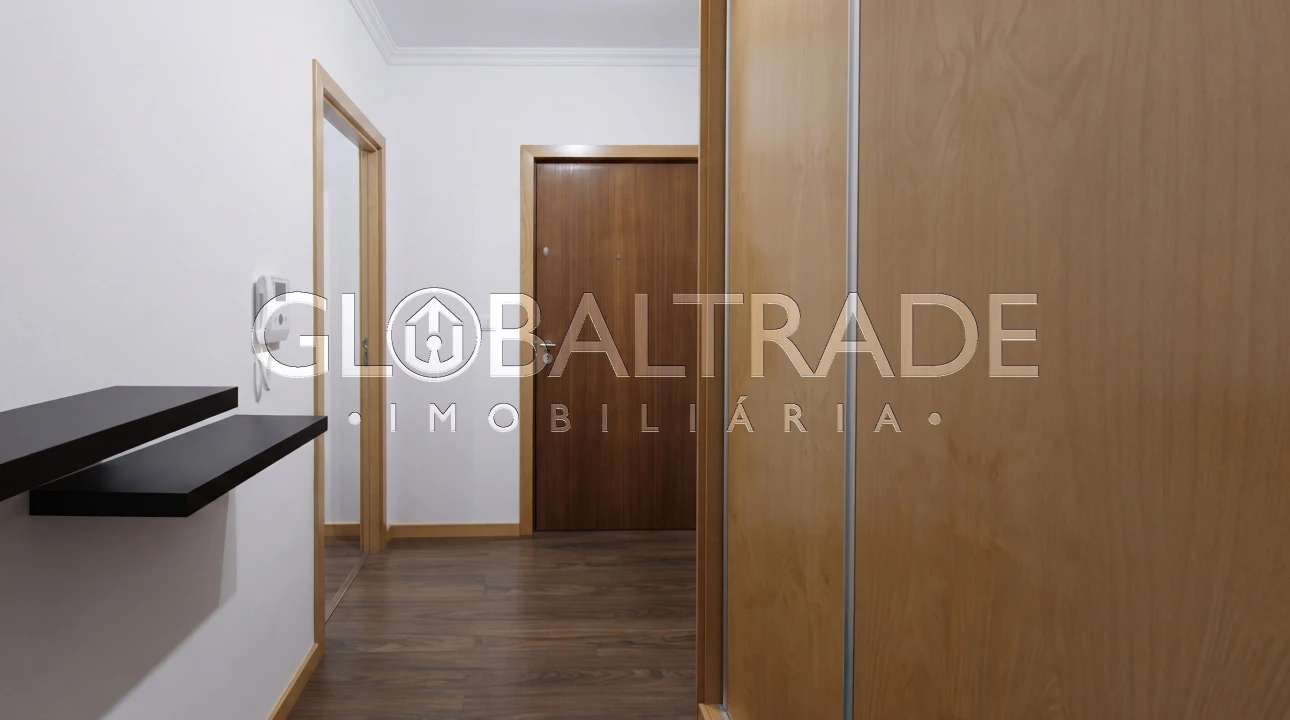 Apartamento T2 para Venda em Fânzeres e São Pedro da Cova Foto 8