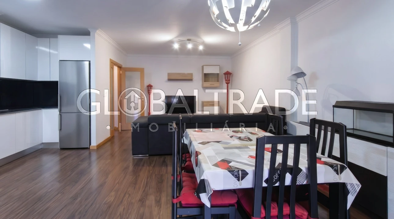 Apartamento T2 para Venda em Fânzeres e São Pedro da Cova Foto 4