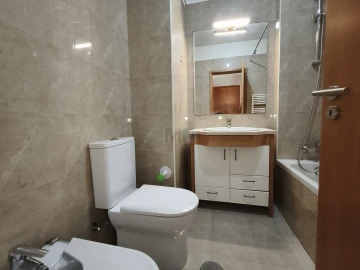 Apartamento T2 para Venda em Santa Clara e Castelo Viegas