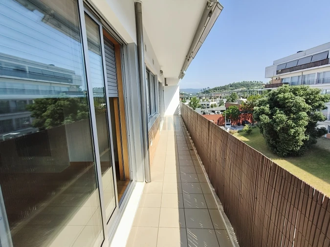Apartamento T2 para Venda em Santa Clara e Castelo Viegas Foto 6