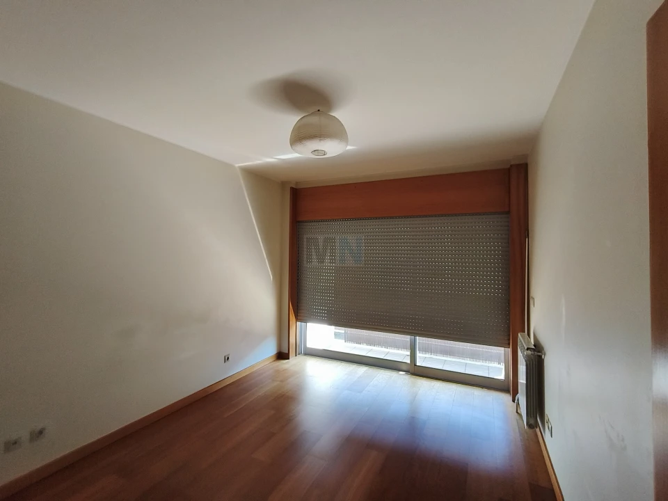 Apartamento T2 para Venda em Santa Clara e Castelo Viegas Foto 11