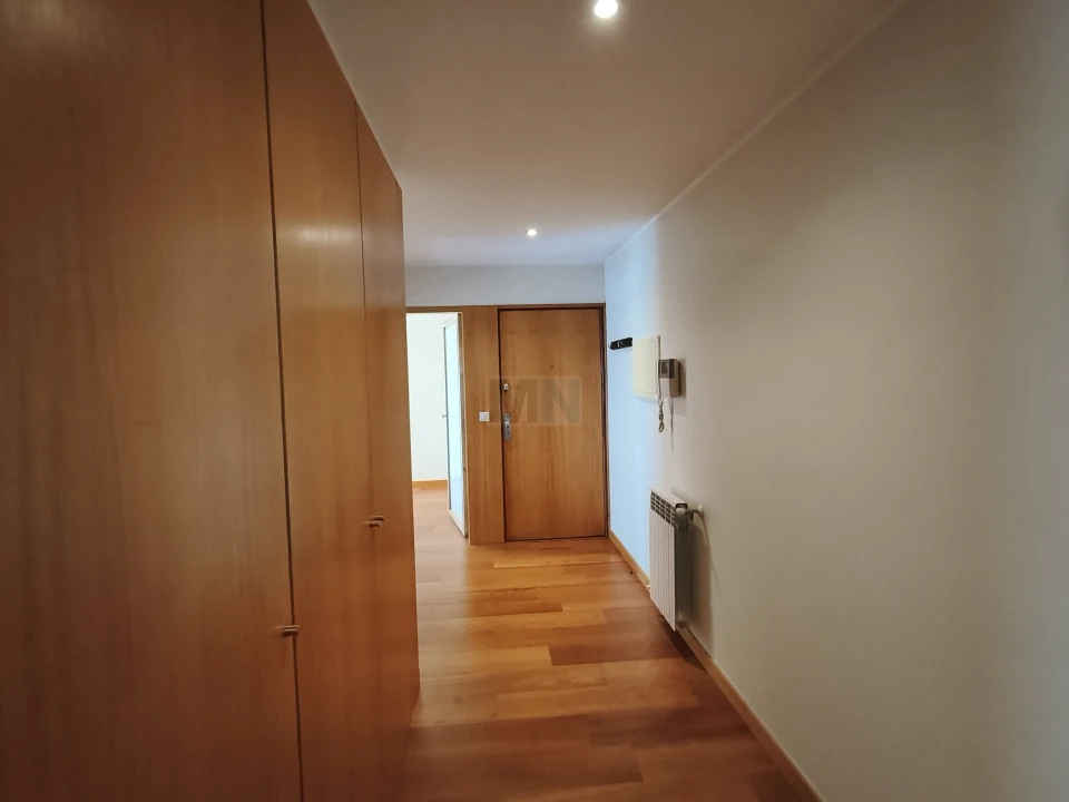Apartamento T2 para Venda em Santa Clara e Castelo Viegas Foto 2