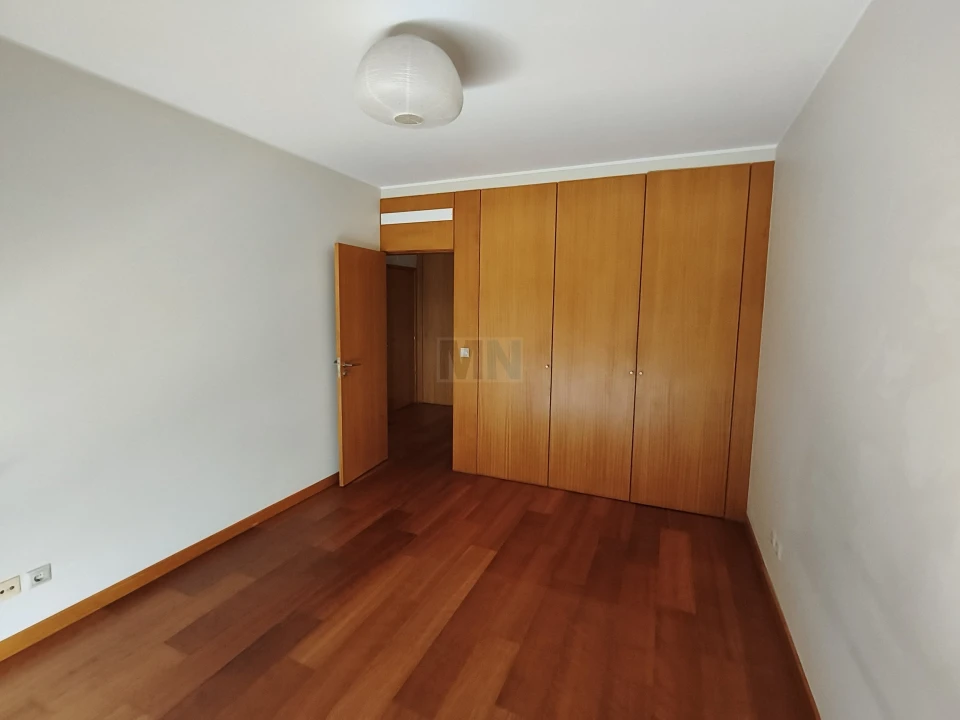 Apartamento T2 para Venda em Santa Clara e Castelo Viegas Foto 12