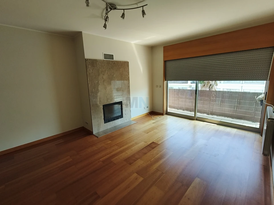 Apartamento T2 para Venda em Santa Clara e Castelo Viegas Foto 5
