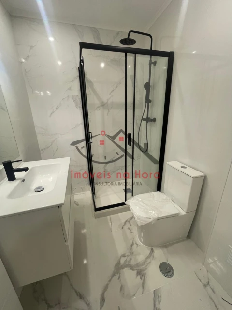 Apartamento T2 para Venda em Odivelas