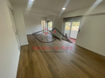 Apartamento T2 para Venda em Odivelas
