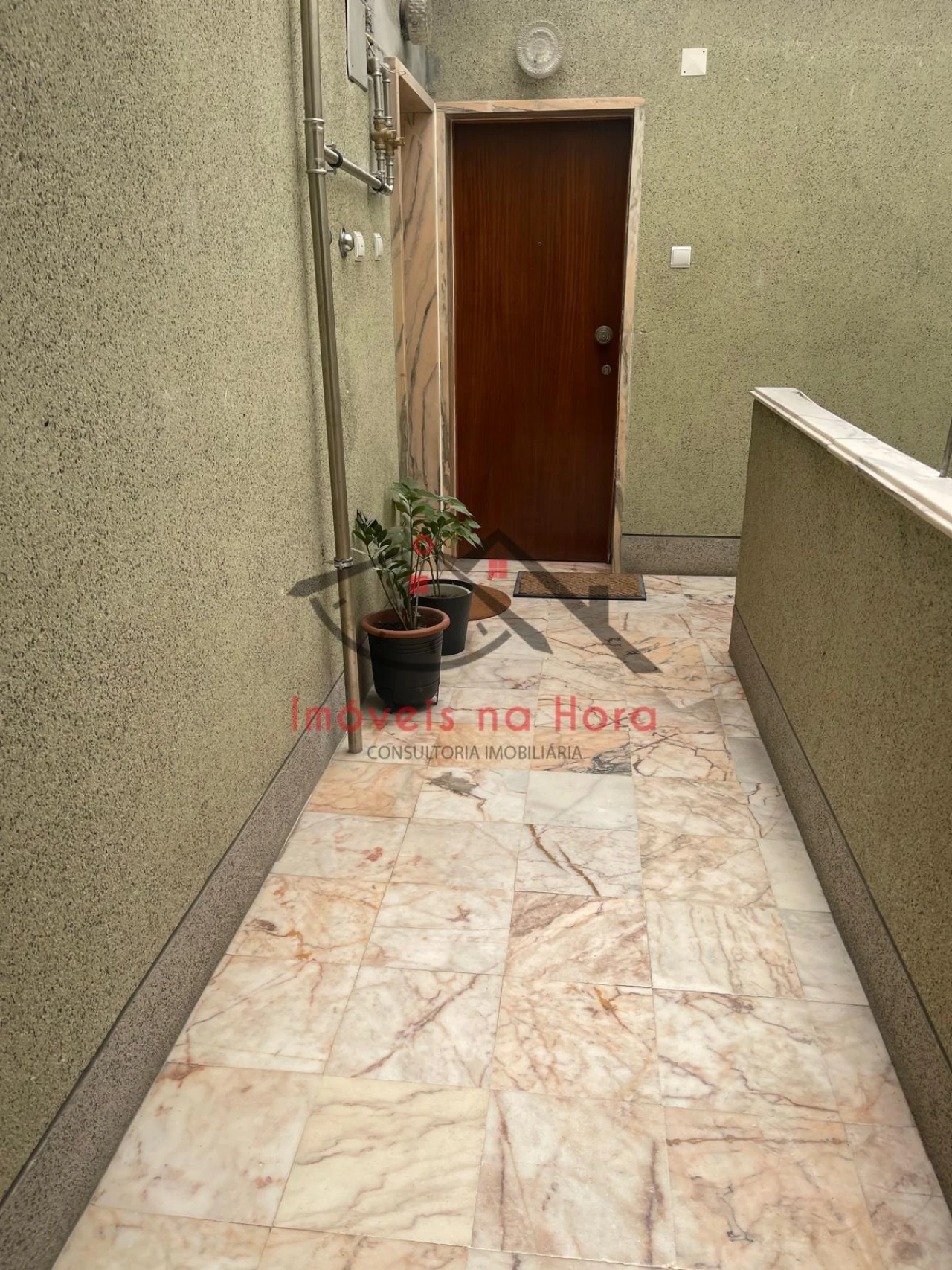 Apartamento T2 para Venda em Odivelas Foto 6