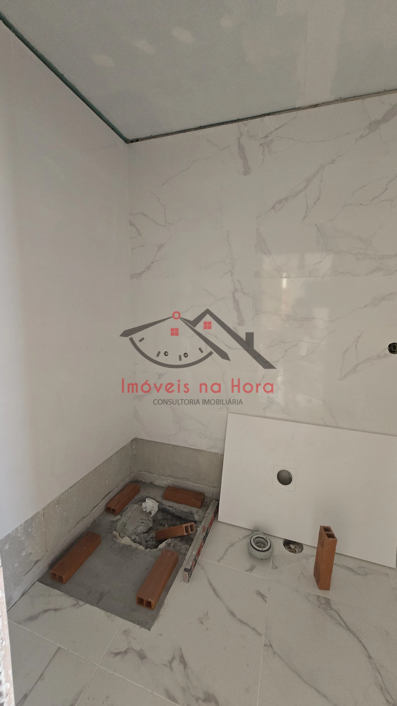 Apartamento T2 para Venda em Falagueira-Venda Nova Foto 13