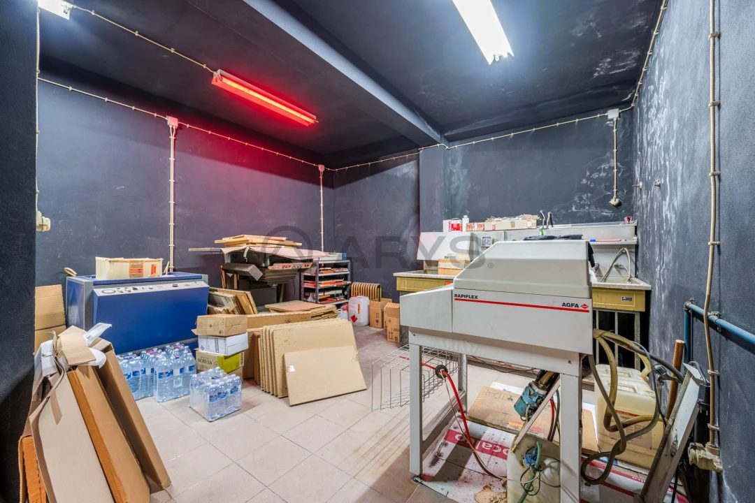 Armazém para Venda em Ferreiros e Gondizalves Foto 13