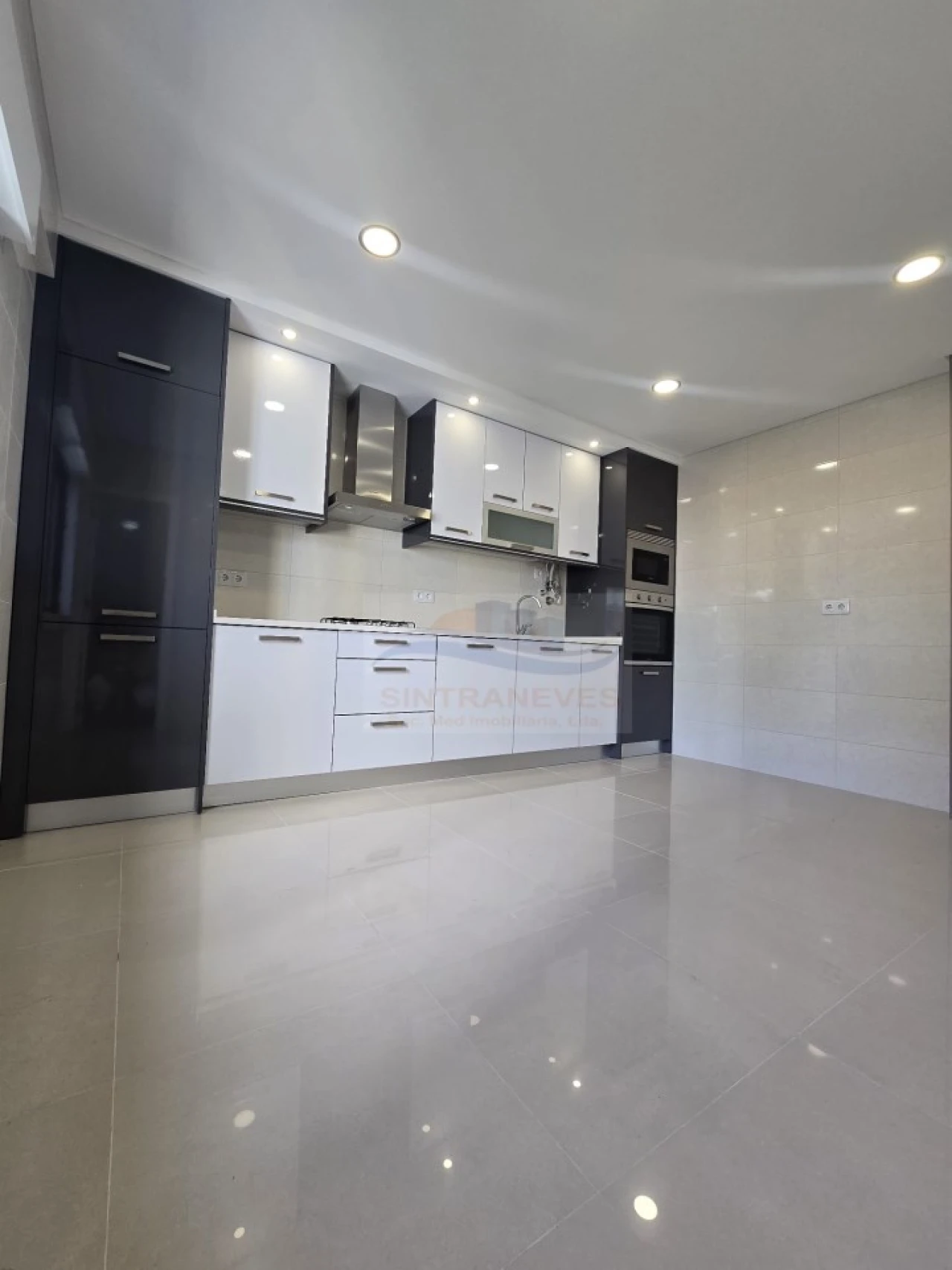 Apartamento T3 para Venda em Venteira Foto 35