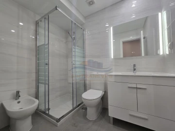 Apartamento T3 para Venda em Venteira