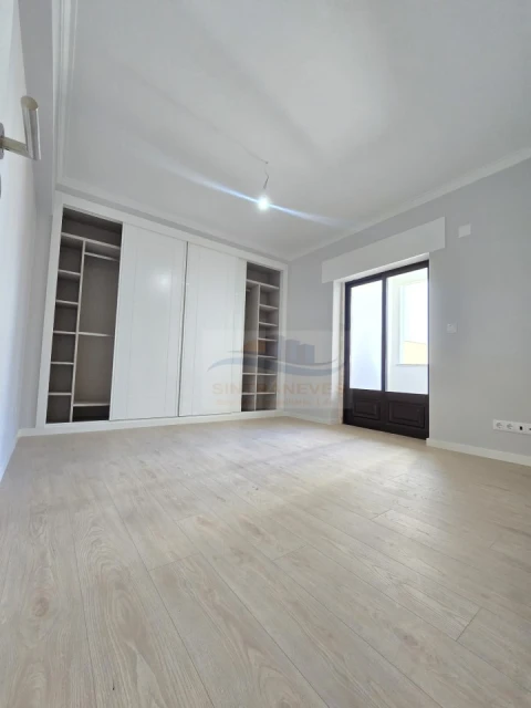 Apartamento T3 para Venda em Venteira