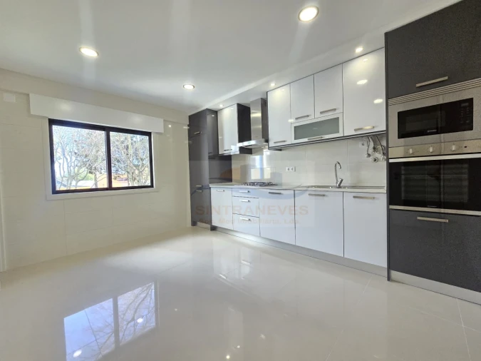 Apartamento T3 para Venda em Venteira Foto 6