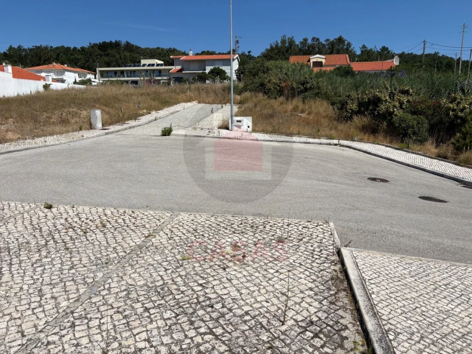 Terreno para Venda em Foz do Arelho Foto 2