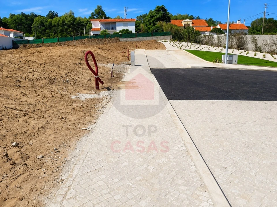 Terreno para Venda em Foz do Arelho Foto 8