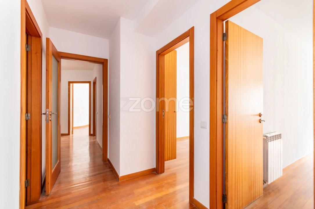 Apartamento T3 para Venda em Matosinhos e Leça da Palmeira Foto 13