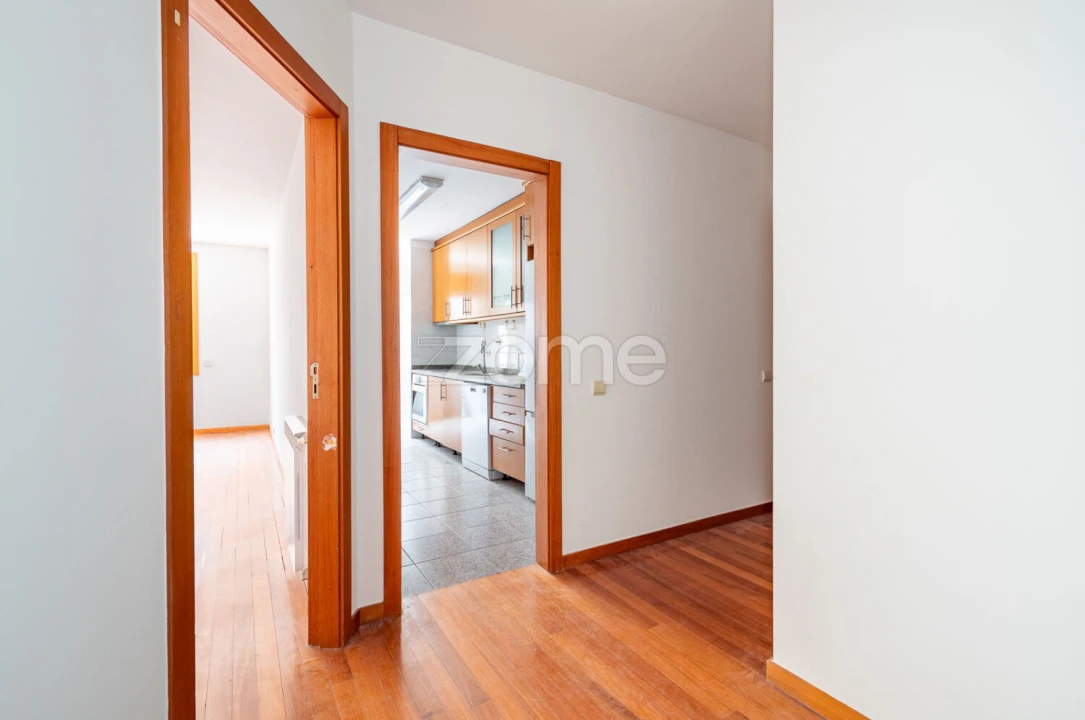 Apartamento T3 para Venda em Matosinhos e Leça da Palmeira Foto 2