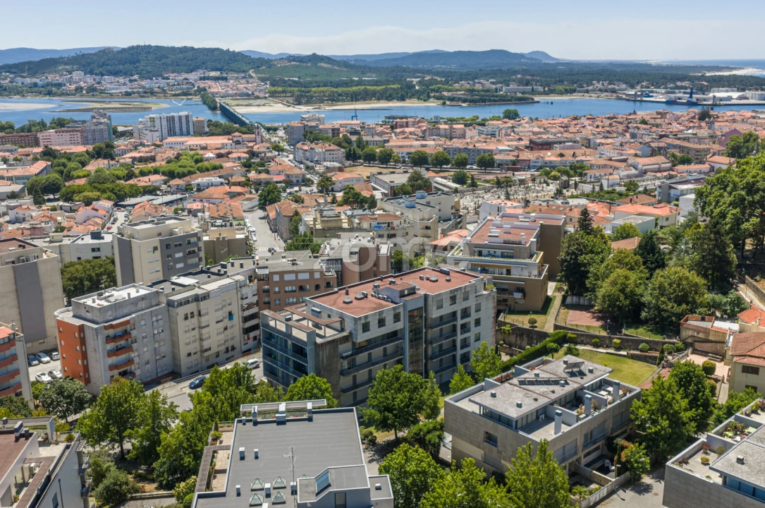 Apartamento T3 para Venda em Santa Maria Maior e Monserrate e Meadela Foto 40