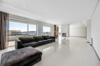 Apartamento T3 para Venda em Santa Maria Maior e Monserrate e Meadela