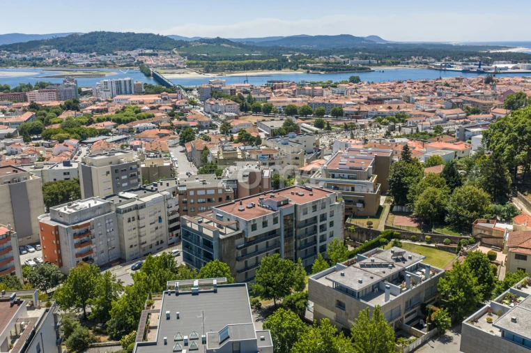 Apartamento T3 para Venda em Santa Maria Maior e Monserrate e Meadela Foto 40