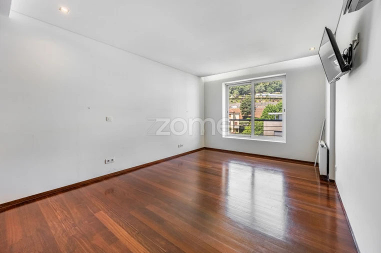 Apartamento T3 para Venda em Santa Maria Maior e Monserrate e Meadela Foto 21