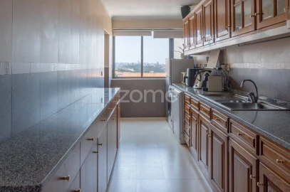 Apartamento T2 para Venda em Gondomar (São Cosme), Valbom e Jovim