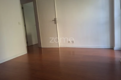 Apartamento T2 para Arrendamento em Cascais e Estoril