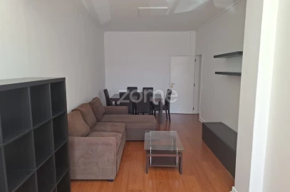 Apartamento T2 para Arrendamento em Cascais e Estoril
