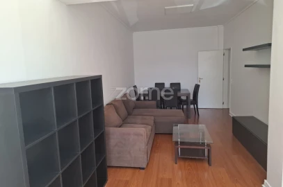 Apartamento T2 para Arrendamento em Cascais e Estoril