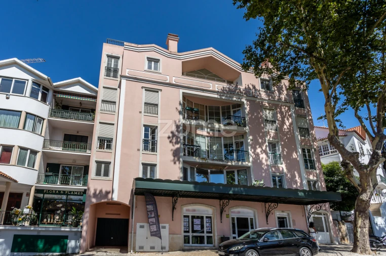 Apartamento T3 para Venda em Cascais e Estoril Foto 2