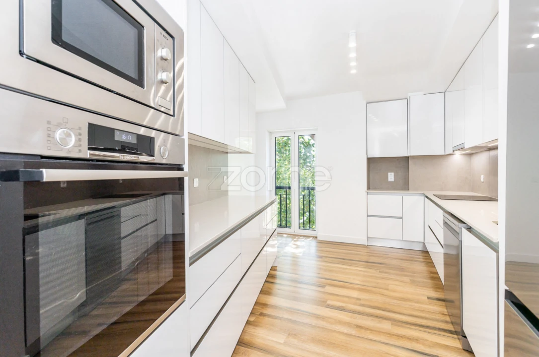 Apartamento T3 para Venda em Cascais e Estoril Foto 17