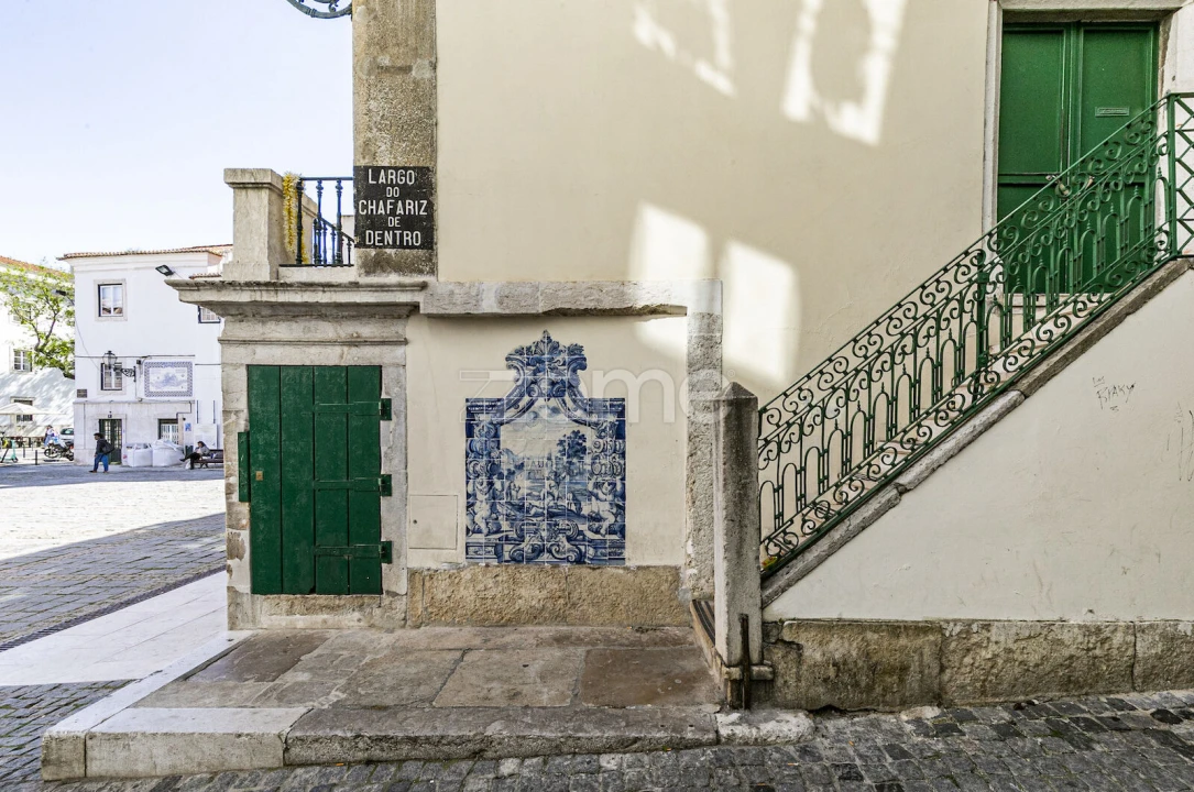 Prédio para Venda em Santa Maria Maior Foto 7