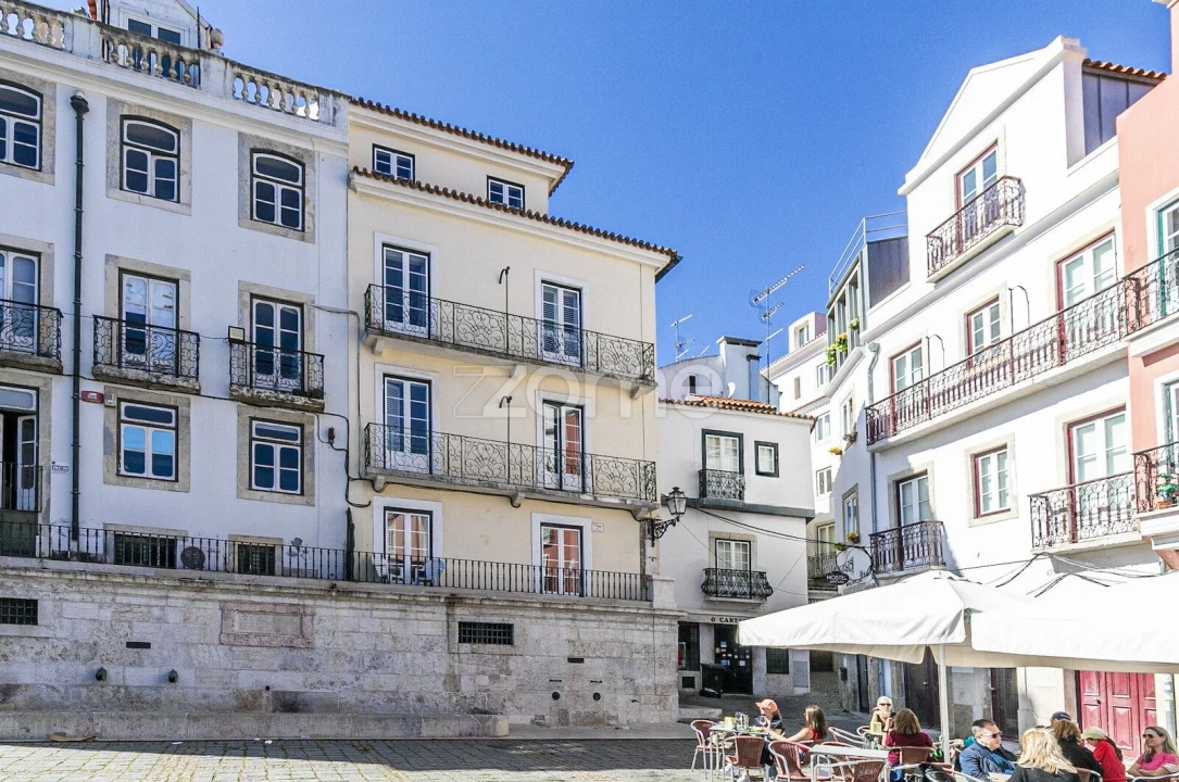 Prédio para Venda em Santa Maria Maior Foto 10