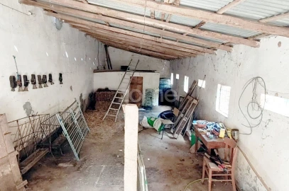 Moradia T3 para Venda em Vila Ruiva